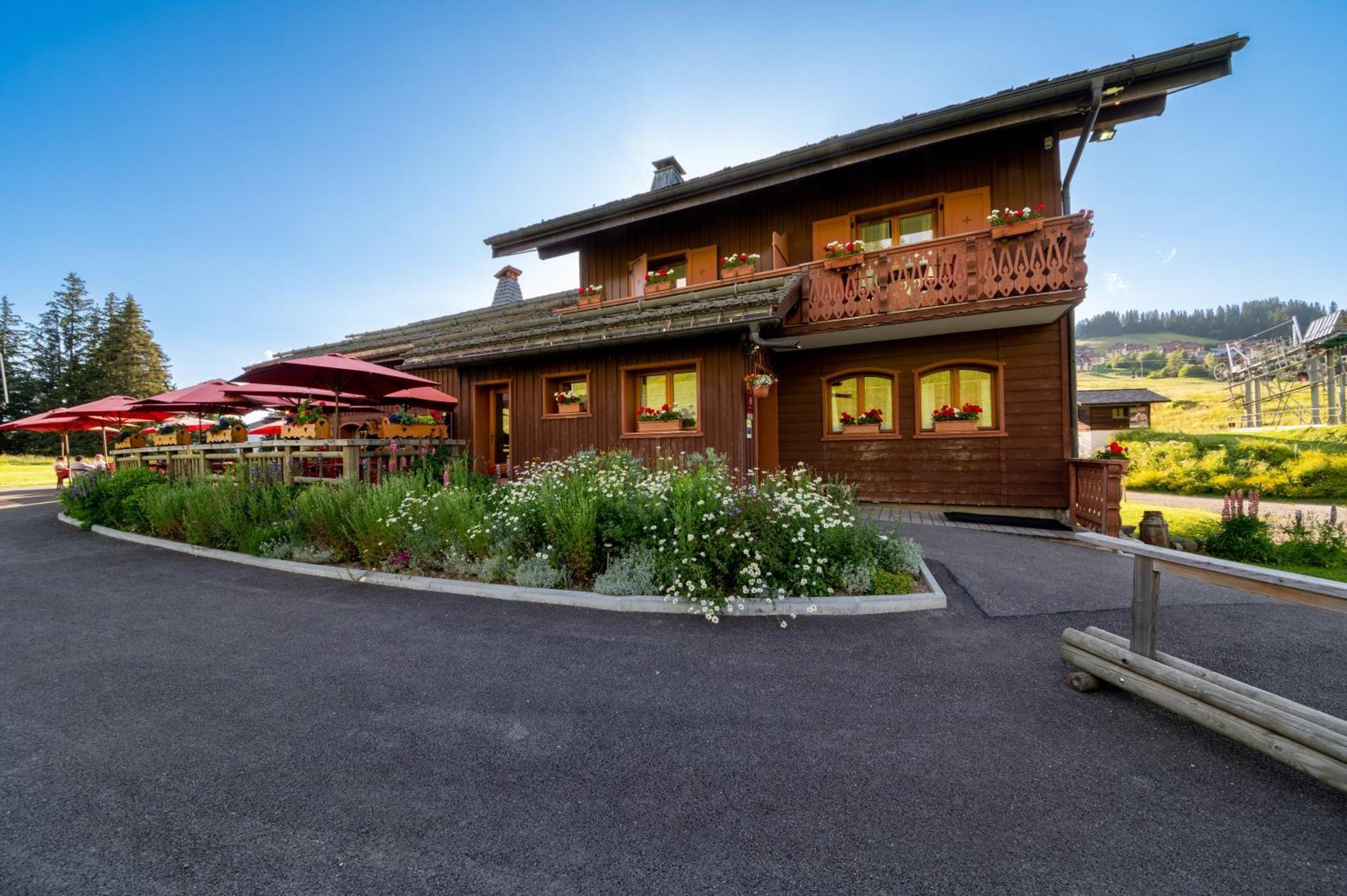 ホテル La Vieille Ferme マニグード エクステリア 写真