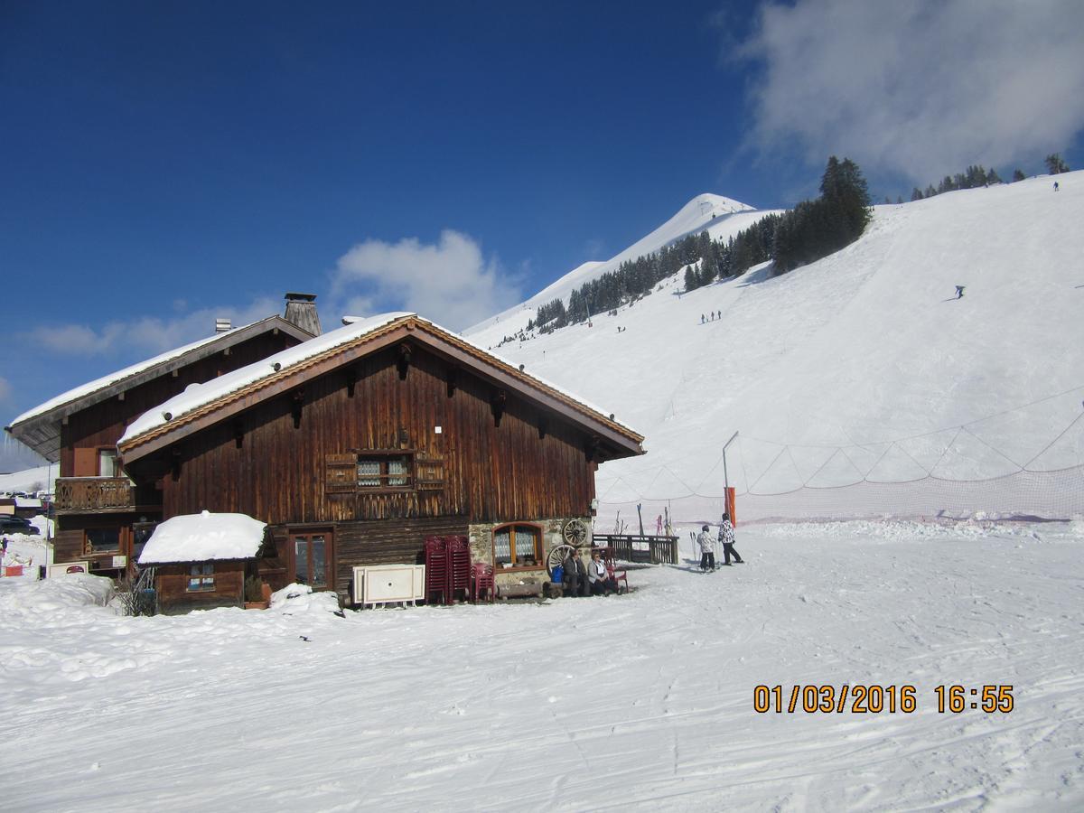 ホテル La Vieille Ferme マニグード エクステリア 写真